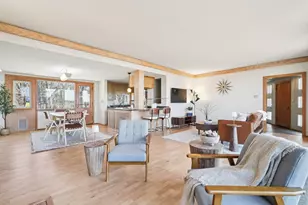 1009 Spring Valley Rd, Burlington, WI 53105 - Photo 9