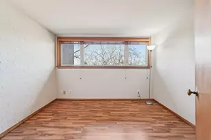 1009 Spring Valley Rd, Burlington, WI 53105 - Photo 17