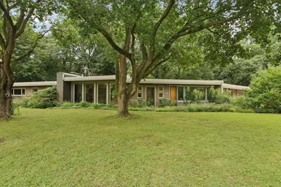 1009  Spring Valley Rd, Burlington, WI 53105 - Photo 1