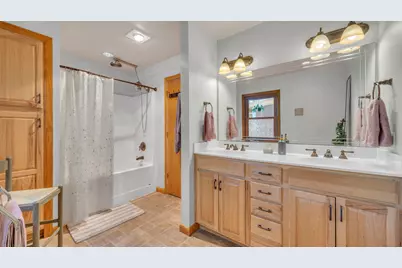 860  Forest Ave, Fond du Lac, WI 54935 - Photo 9