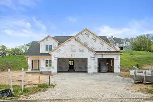 W253N5553 Cres Hl Dr, Sussex, WI 53089 - Photo 1