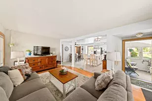 5848 N 114th St, Milwaukee, WI 53225 - Photo 11