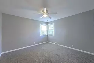 4445 S Burrell St, Milwaukee, WI 53207 - Photo 31