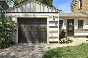 4445 S Burrell St, Milwaukee, WI 53207 - Photo 43