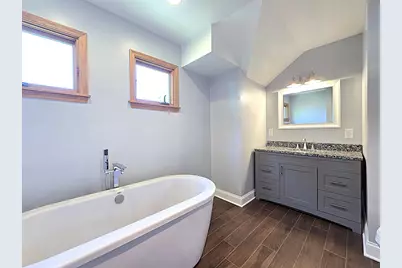 4445 S Burrell St, Milwaukee, WI 53207 - Photo 27
