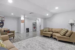 7944 Cooper Rd, Pleasant Prairie, WI 53142 - Photo 25