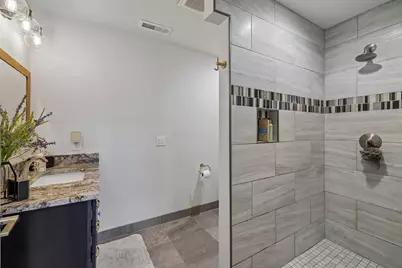 1720  Montclair Pl, Fort Atkinson, WI 53538 - Photo 13