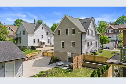 1505  St Charles St, Wauwatosa, WI 53213 - Photo 49