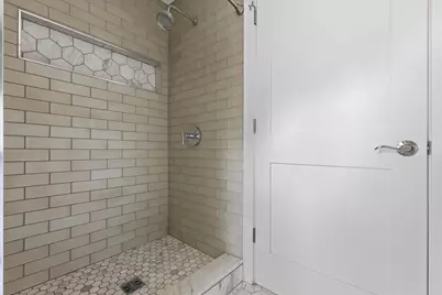 1505  St Charles St, Wauwatosa, WI 53213 - Photo 35