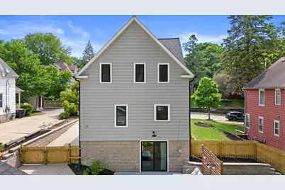 1505  St Charles St, Wauwatosa, WI 53213 - Photo 47