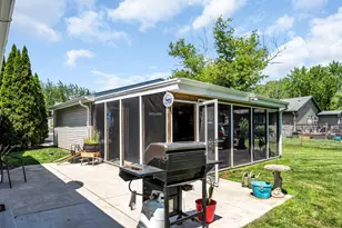 4214 Poplar Dr, Delavan, WI 53115 - Photo 9