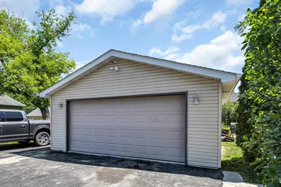4214  Poplar Dr, Delavan, WI 53115 - Photo 39