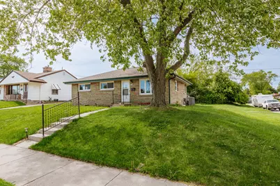 1333  Drexel Blvd, South Milwaukee, WI 53172 - Photo 5