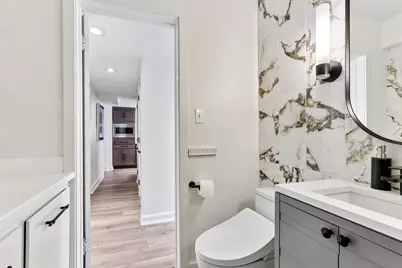 1028 E Juneau Ave #825-26, Milwaukee, WI 53202 - Photo 47