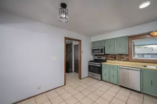 7821 W Hustis St, Milwaukee, WI 53223 - Photo 3
