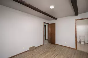 7821 W Hustis St, Milwaukee, WI 53223 - Photo 13