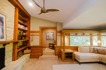111  Old Darlington Rd, Mineral Point, WI 53565 - Photo 11