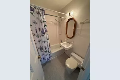 911 E Norwich St, Milwaukee, WI 53207 - Photo 7