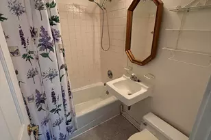 911 E Norwich St, Milwaukee, WI 53207 - Photo 7
