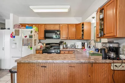 1037  Carriage Ct #1039, Palmyra, WI 53156 - Photo 13