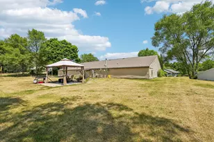 1037 Carriage Ct, Palmyra, WI 53156 - Photo 19