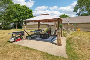 1037 Carriage Ct, Palmyra, WI 53156 - Photo 23