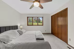 3560 Goetz Dr, Brookfield, WI 53005 - Photo 31