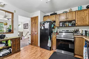 W233N6045 Teakwood Ct, Sussex, WI 53089 - Photo 11