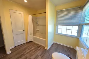 1043 Birchwood Dr, West Bend, WI 53095 - Photo 21