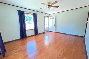 1043 Birchwood Dr, West Bend, WI 53095 - Photo 5
