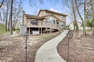 S79W19225 River Oaks Ct, Muskego, WI 53150 - Photo 29