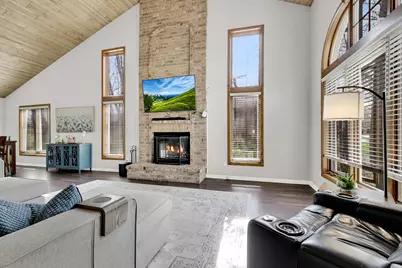 S79W19225  River Oaks Ct, Muskego, WI 53150 - Photo 5