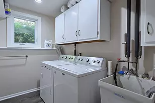 N111W16302 Catskill Ln, Germantown, WI 53022 - Photo 31