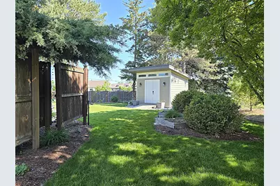 N111W16302  Catskill Ln, Germantown, WI 53022 - Photo 49