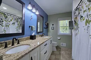 N111W16302 Catskill Ln, Germantown, WI 53022 - Photo 15