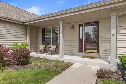 1345  Bluebird Dr, Oconomowoc, WI 53066 - Photo 51