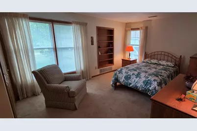 6235 S Creekside Dr #19, Cudahy, WI 53110 - Photo 21