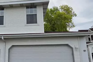 6235 S Creekside Dr, Cudahy, WI 53110 - Photo 27