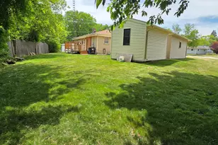 1709 Mercury Cir, Racine, WI 53404 - Photo 5