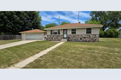 1709  Mercury Cir, Racine, WI 53404 - Photo 23