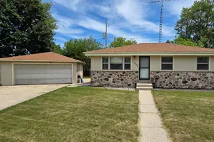 1709 Mercury Cir, Racine, WI 53404 - Photo 1
