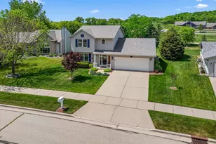 1514 Ravine Forest Dr, West Bend, WI 53090 - Photo 51