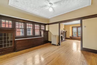 2960 N Maryland Ave #2962, Milwaukee, WI 53211 - Photo 11