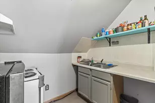 2960 N Maryland Ave, Milwaukee, WI 53211 - Photo 31
