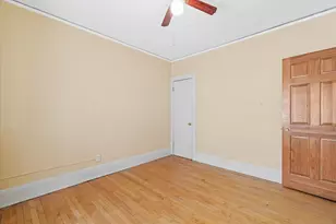 2960 N Maryland Ave, Milwaukee, WI 53211 - Photo 21