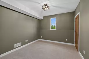 N66W21493 Sagebrush Dr, Menomonee Falls, WI 53051 - Photo 25
