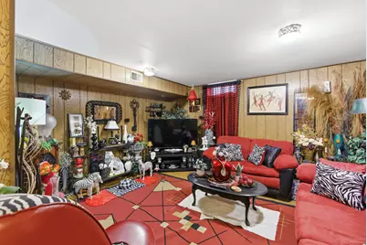 6126 W Port Ave, Milwaukee, WI 53223 - Photo 25