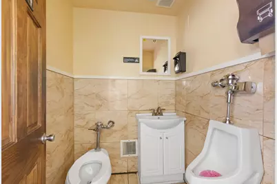 2234 E Layton Ave, Saint Francis, WI 53235 - Photo 13