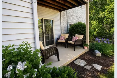 9342 W Loomis Rd #8, Franklin, WI 53132 - Photo 29