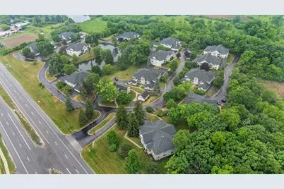 9342 W Loomis Rd #8, Franklin, WI 53132 - Photo 25